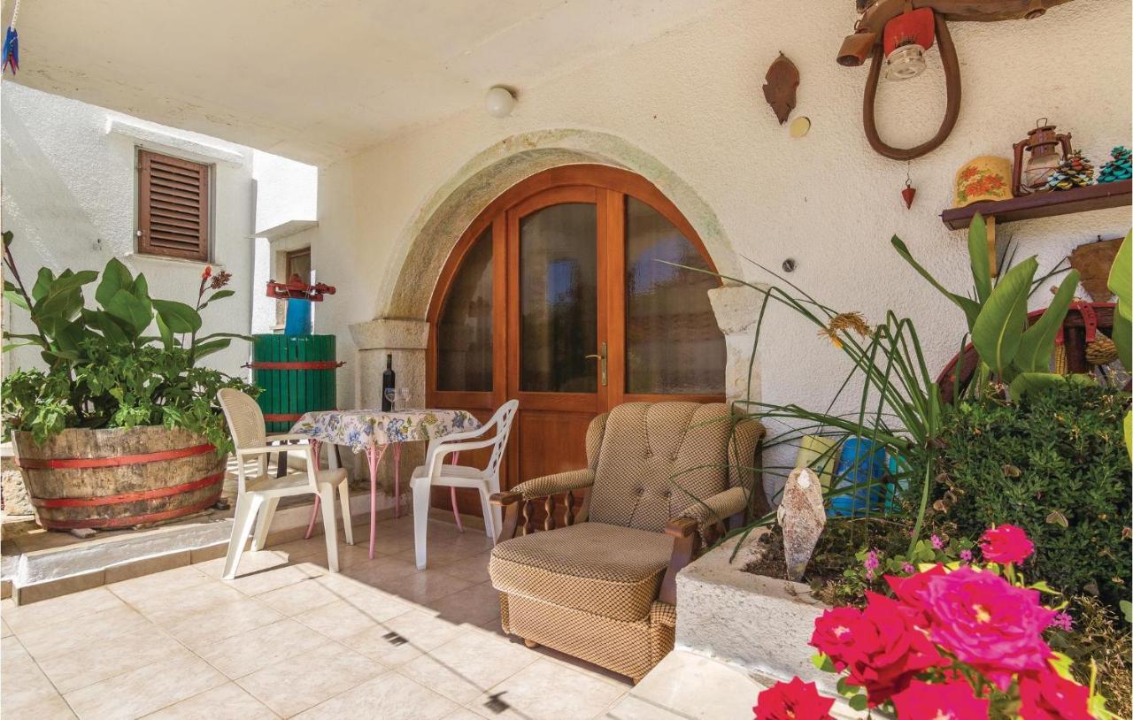 Pet Friendly Apartment In Porec With Wifi Exterior foto