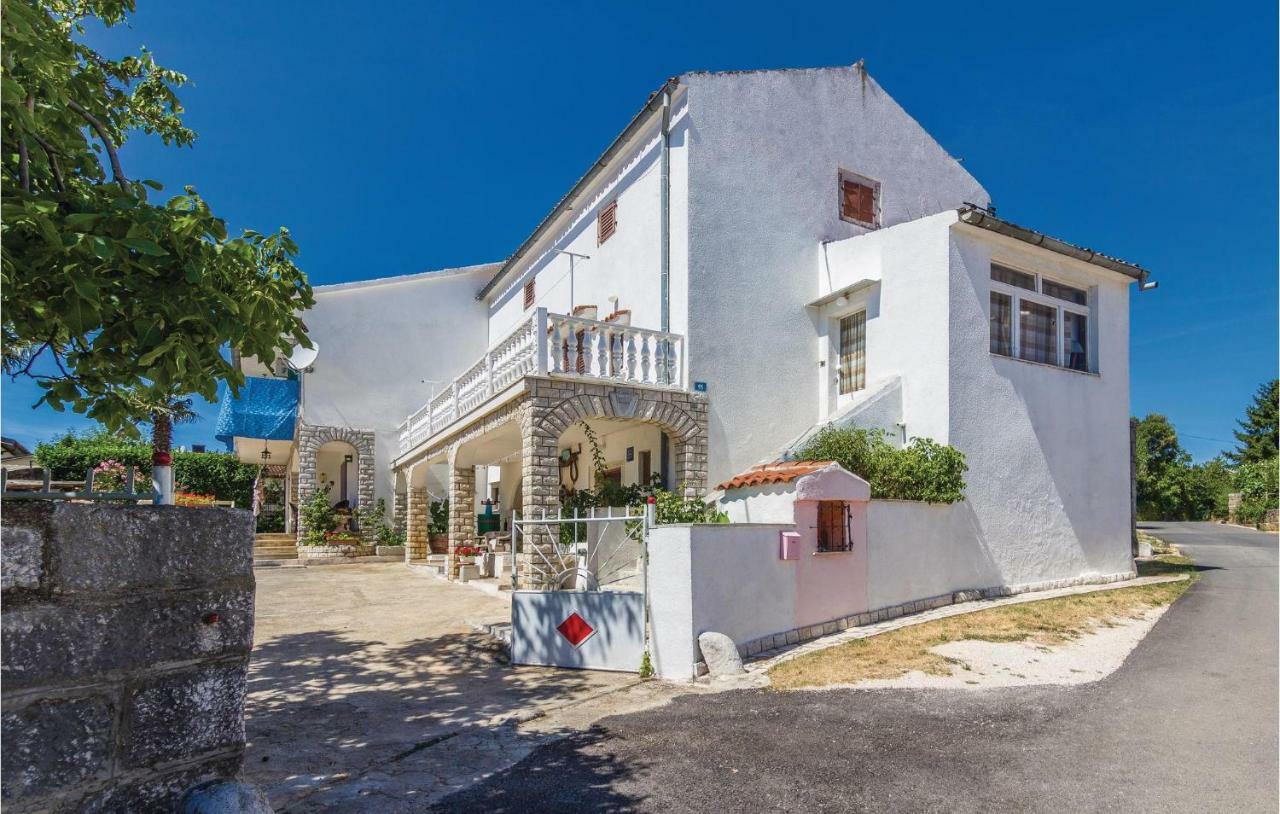 Pet Friendly Apartment In Porec With Wifi Exterior foto